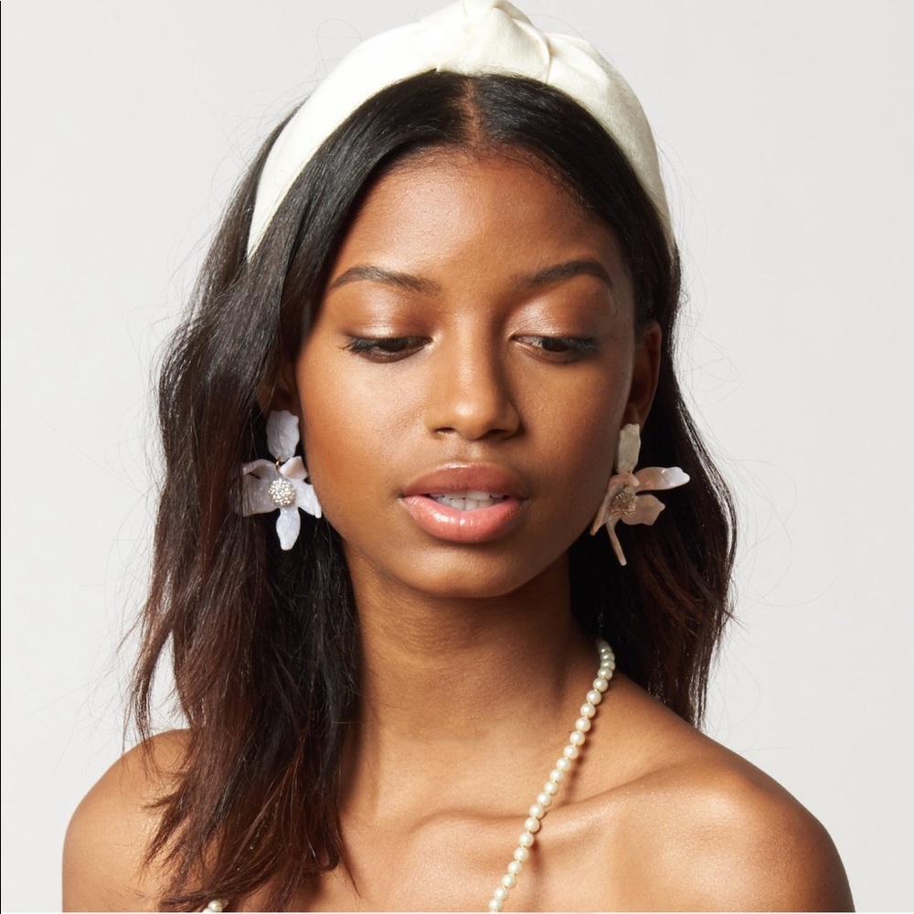 Lele Sadoughi Small Crystal Lily Earrings